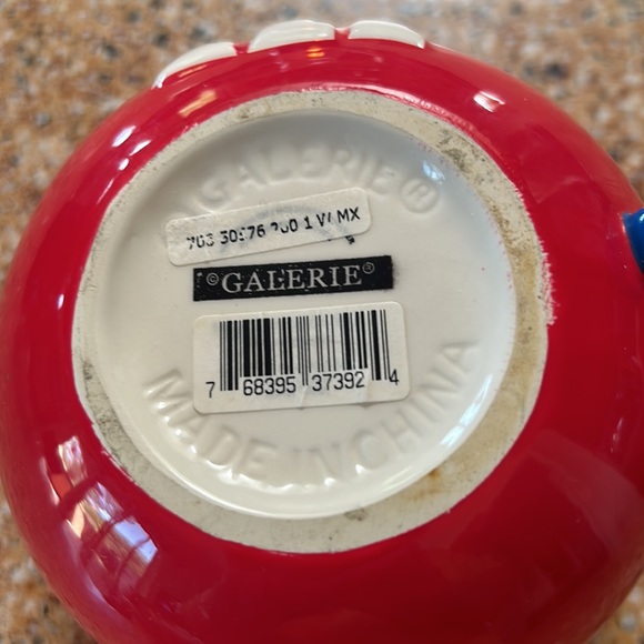 M&M Mug - Picture 4 of 4